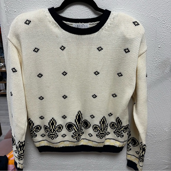 Vintage Cambridge Dry Goods cream fleur-de-lis sweater - Picture 2 of 8